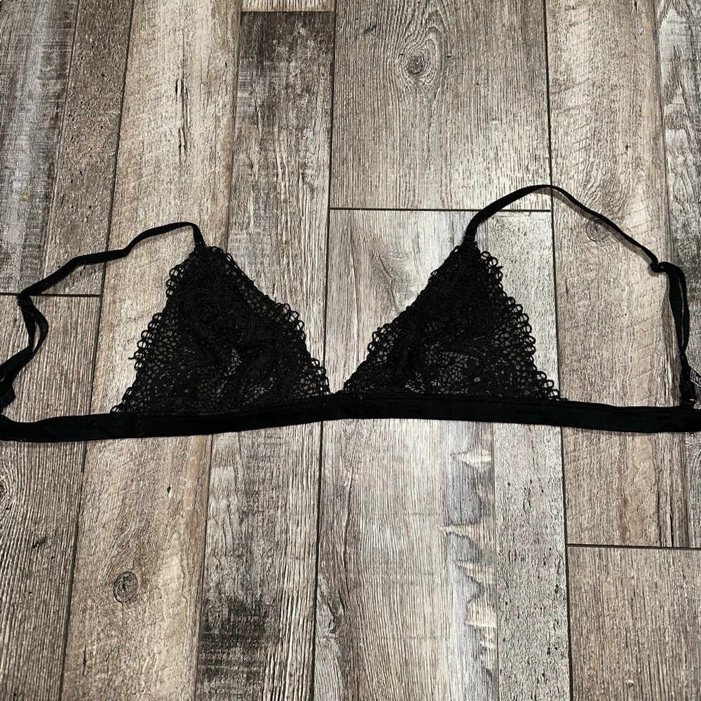 VS bralette